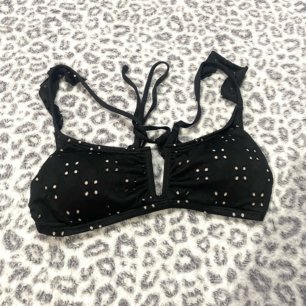 black bikini top